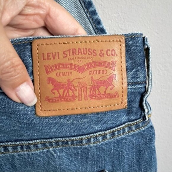 Levi’s Heritage Straight Leg Medium Wash Overalls  - Small - Picture 7 of 10